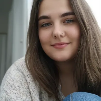 Катя, 21